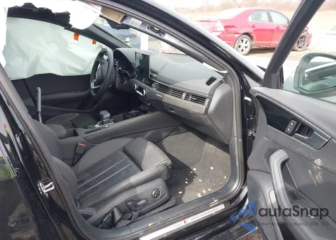 2024 Audi A4 Premium Plus 45 z USA, uszkodzony, nr VIN WAUEAAF41RN009256